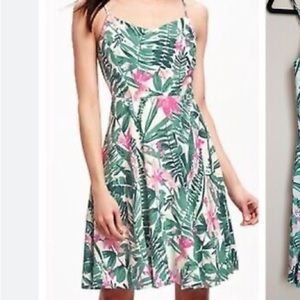 Old Navy Tropical Print Cami-Dress — *never worn* SIZE M